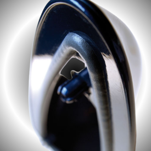 Sigillatura di alloggiamenti per antenne tetto